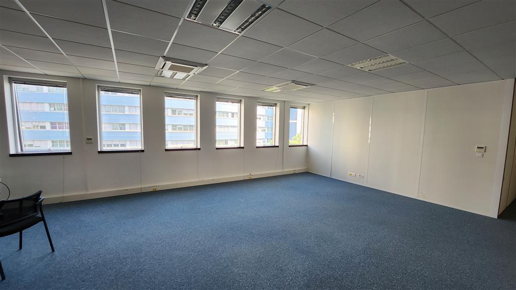 Bureaux 370 m² Montreuil