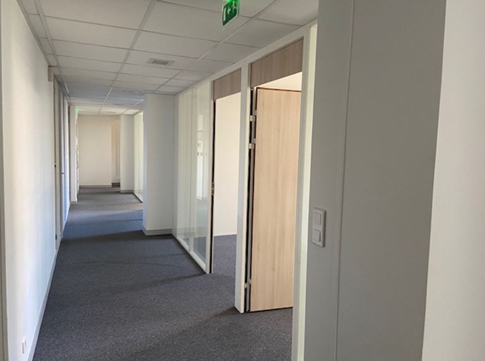 A louer bureaux climatisés de 266 m² au pied du métro Billancourt