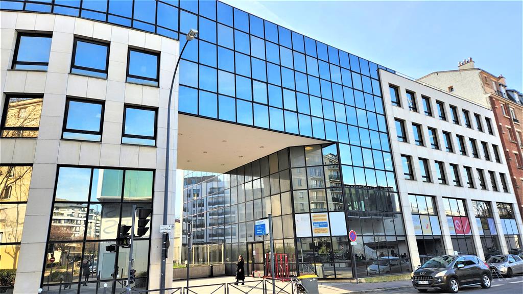 Bureaux 122 m² Issy-les-Moulineaux