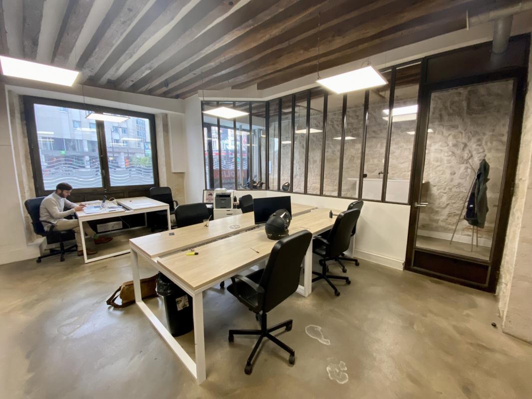 Bureaux 224 m² Paris 10