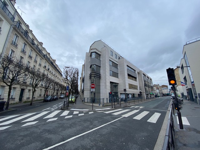 Vincennes, bureaux de 940 m² avec terrasse