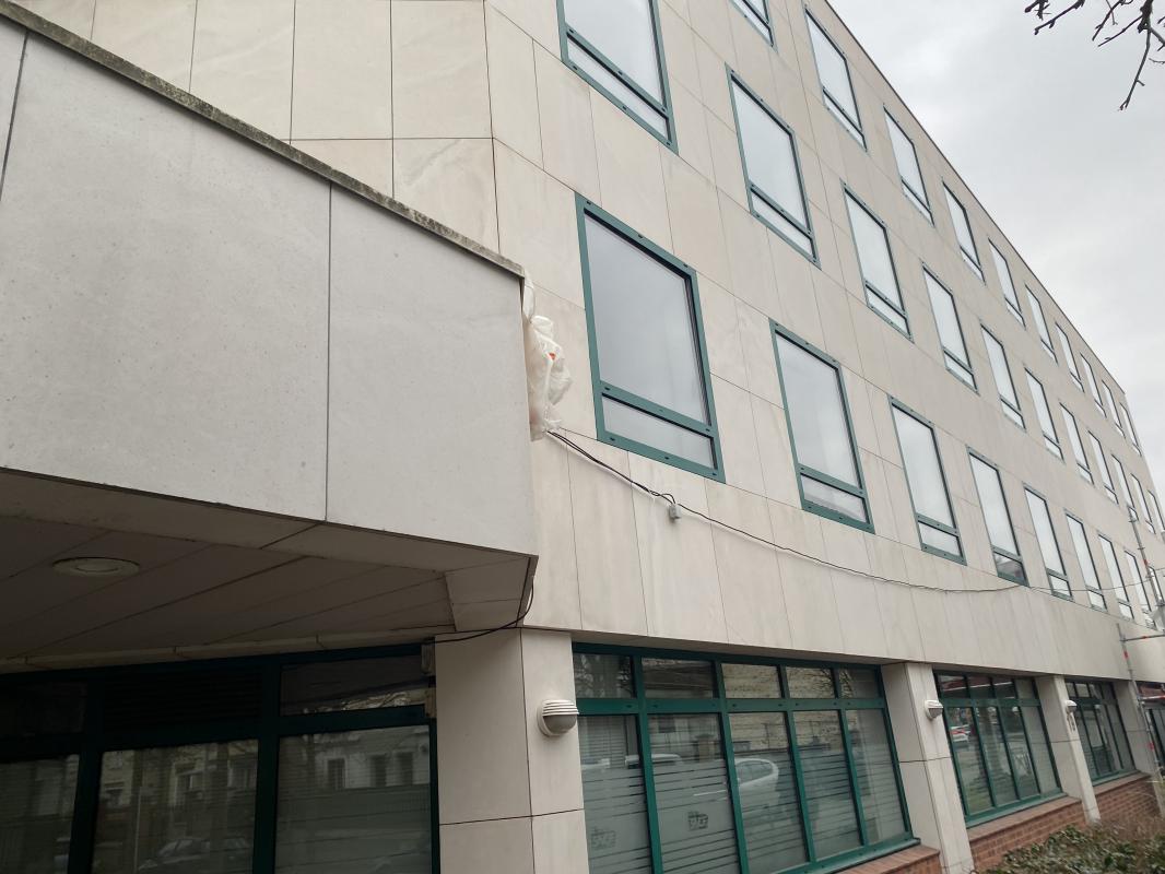 Bureaux fonctionnels situés à proximité immédiate de la Gare de Melun