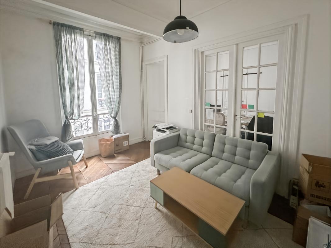 A vendre Bureaux 43 m² Paris 01