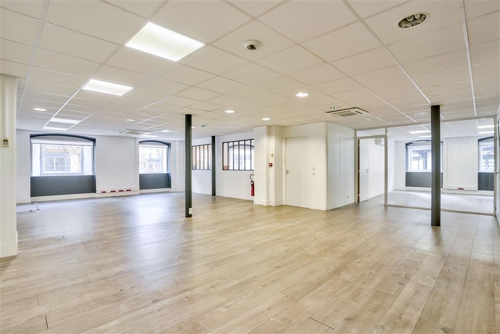 Bureau à louer - Paris 01 (75001) - 291 m² - 11 667 €/mois
