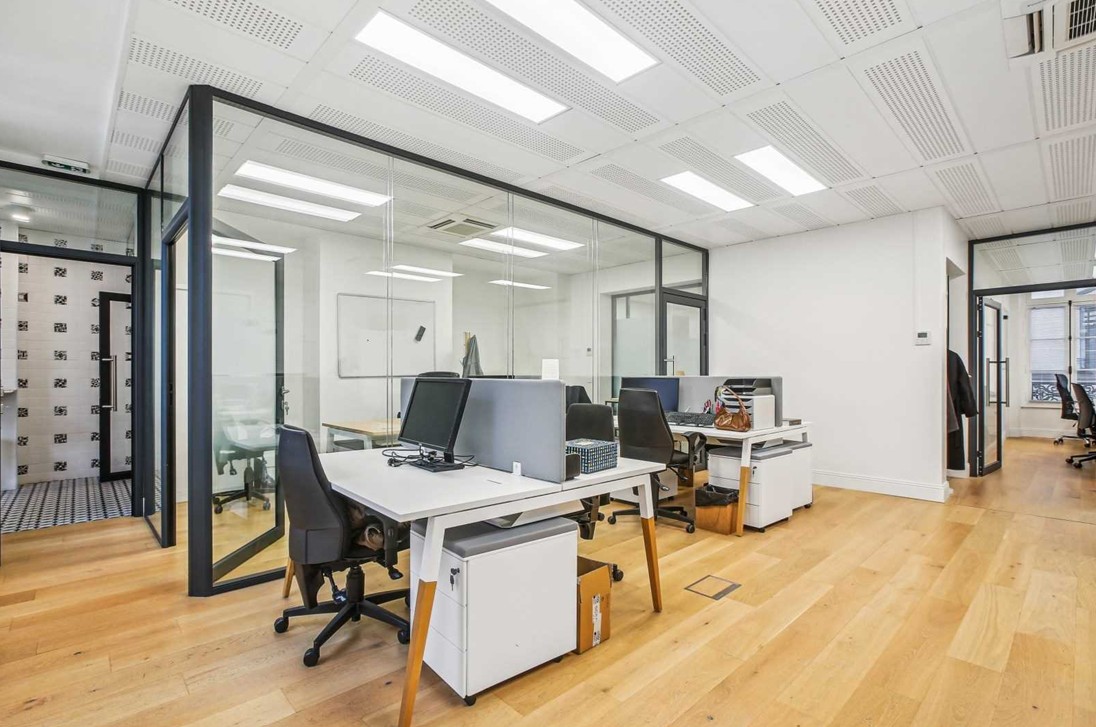 A vendre Bureaux 226 m² Paris 08