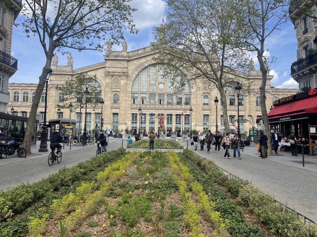 Bureau à louer - Paris 10 (75010) - 49 m² - 2 000 €/mois