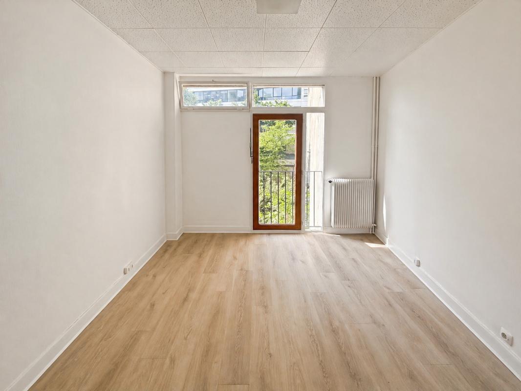 Bureau à louer - Paris 15 (75015) - 11 m² - 800 €/mois