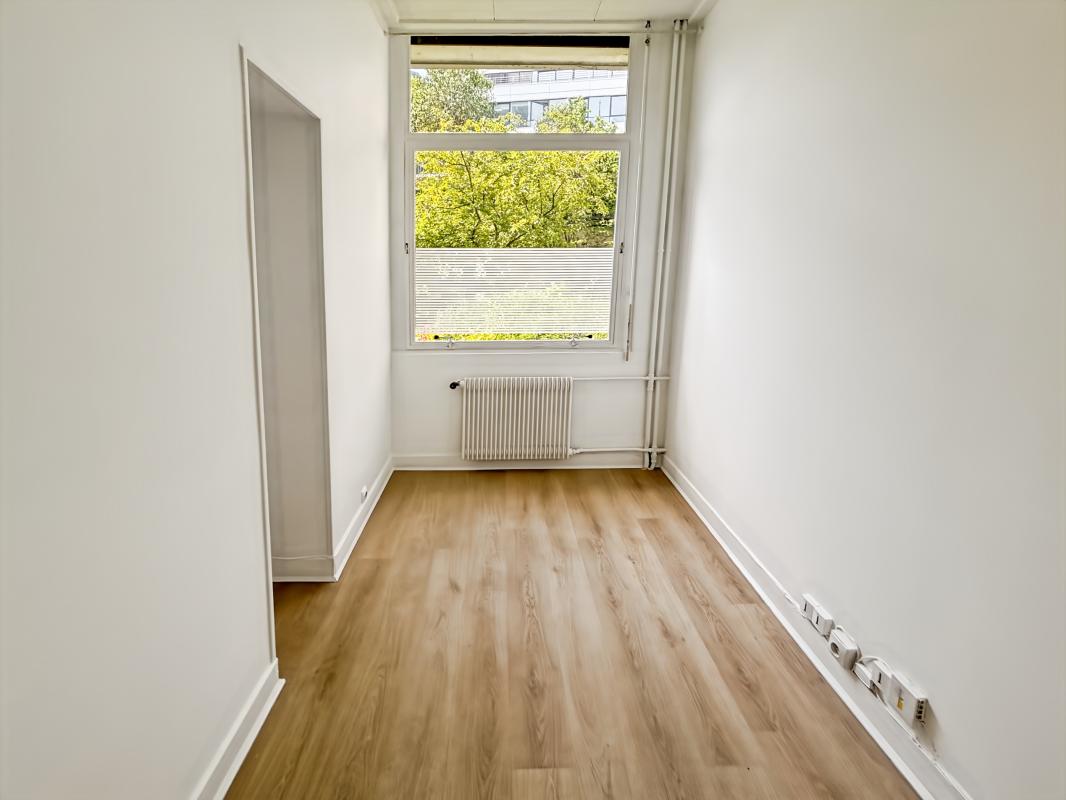Bureau à louer - Paris 15 (75015) - 15 m² - 850 €/mois