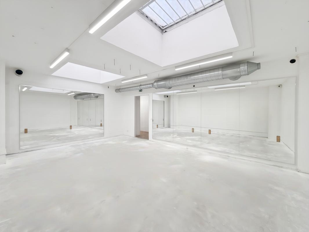 Bureau à louer - Paris 17 (75017) - 700 m² - 19 250 €/mois