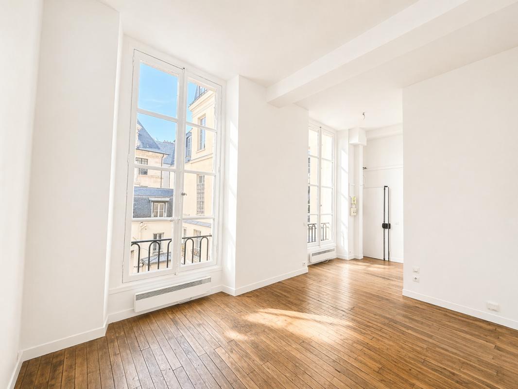 Bureau à louer - Paris 03 (75003) - 25 m² - 1 167 €/mois