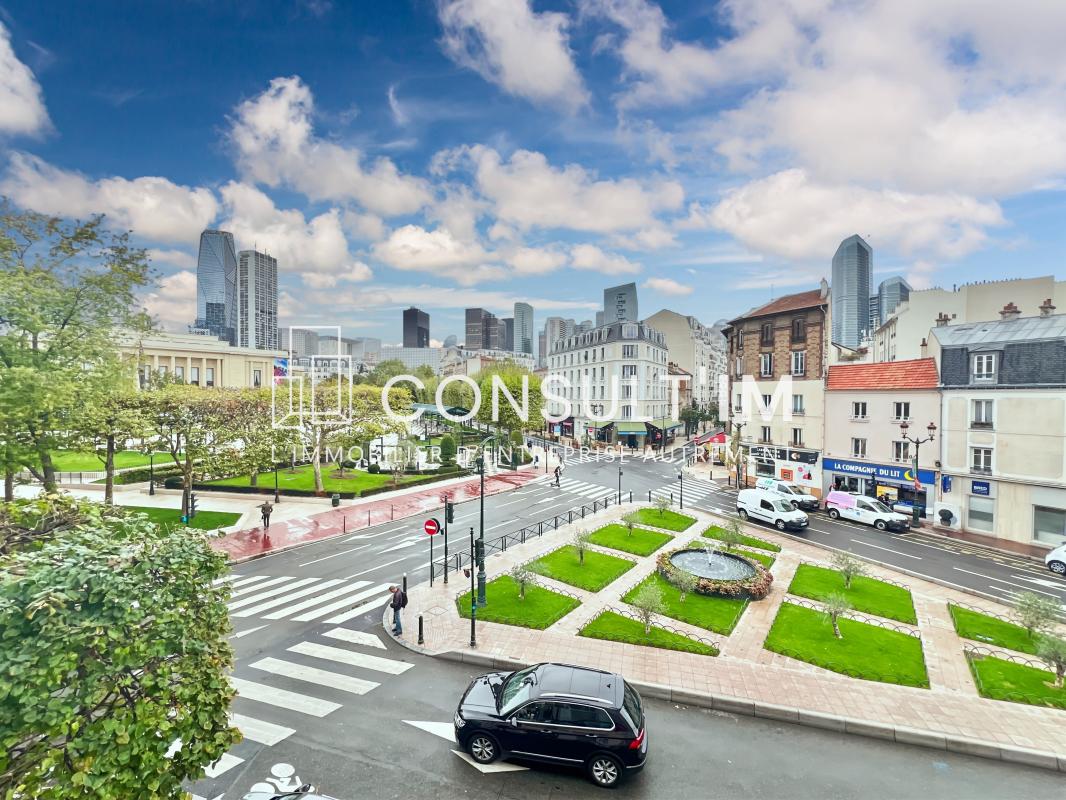 Bureau à louer - Puteaux (92800) - 67 m² - 1 367 €/mois