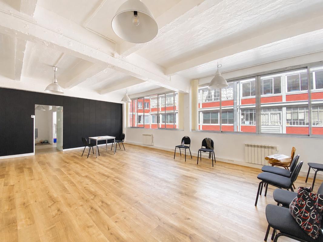 Bureau à louer - Paris 12 (75012) - 98 m² - 3 594 €/mois