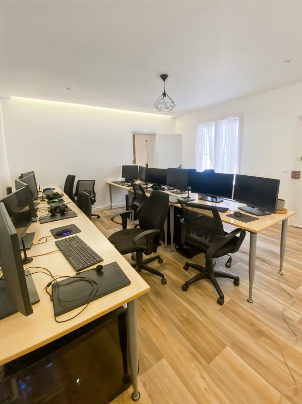 Bureau à louer - Paris 10 (75010) - 60 m² - 2 160 €/mois