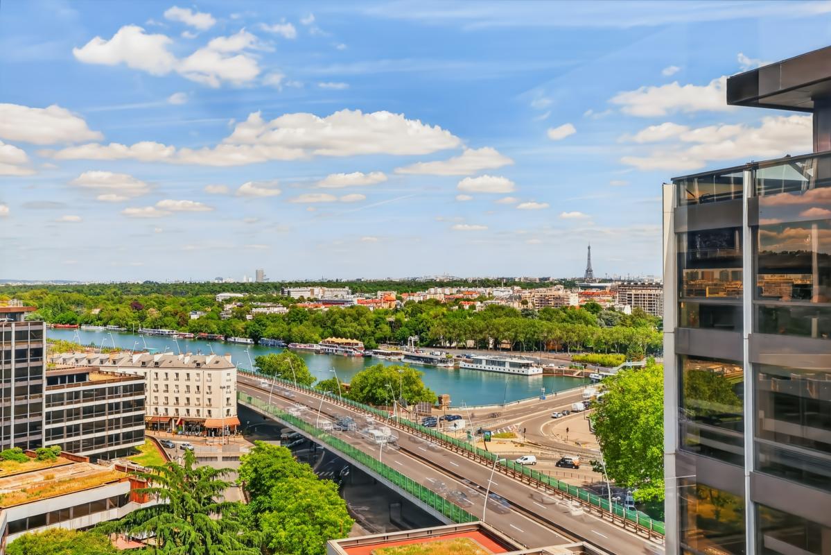 A vendre Bureaux 360 m² Saint-Cloud