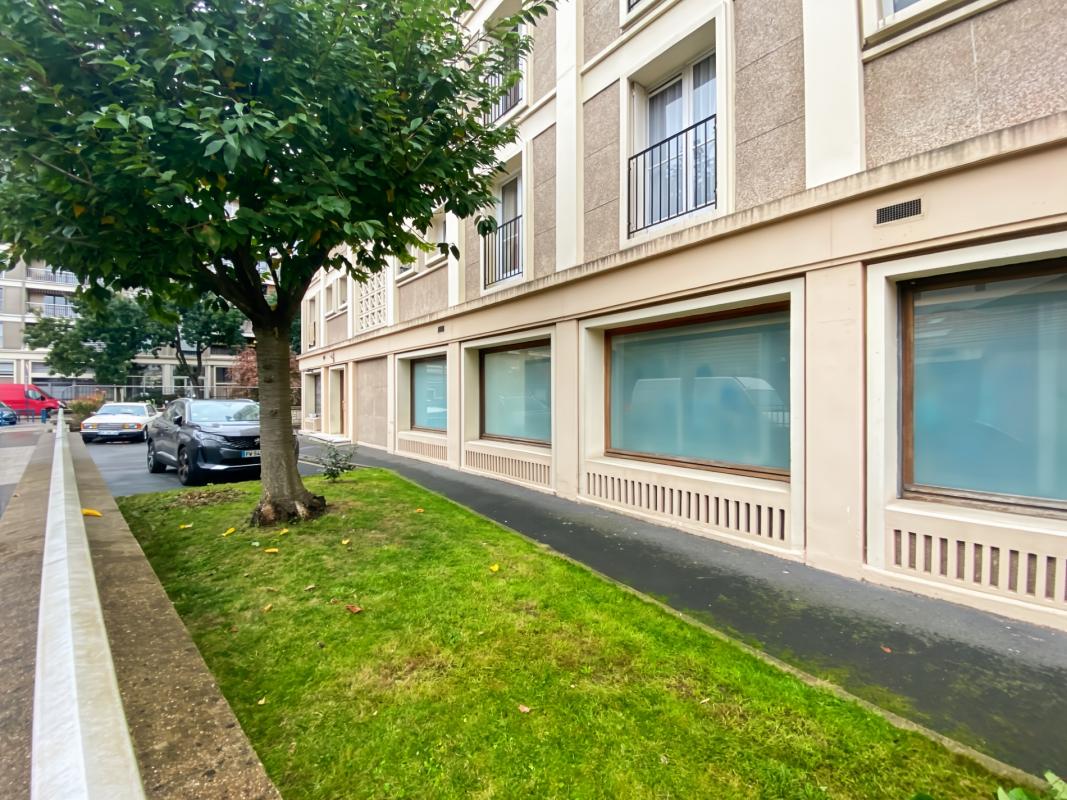 Bureau à louer - Pantin (93500) - 276 m²