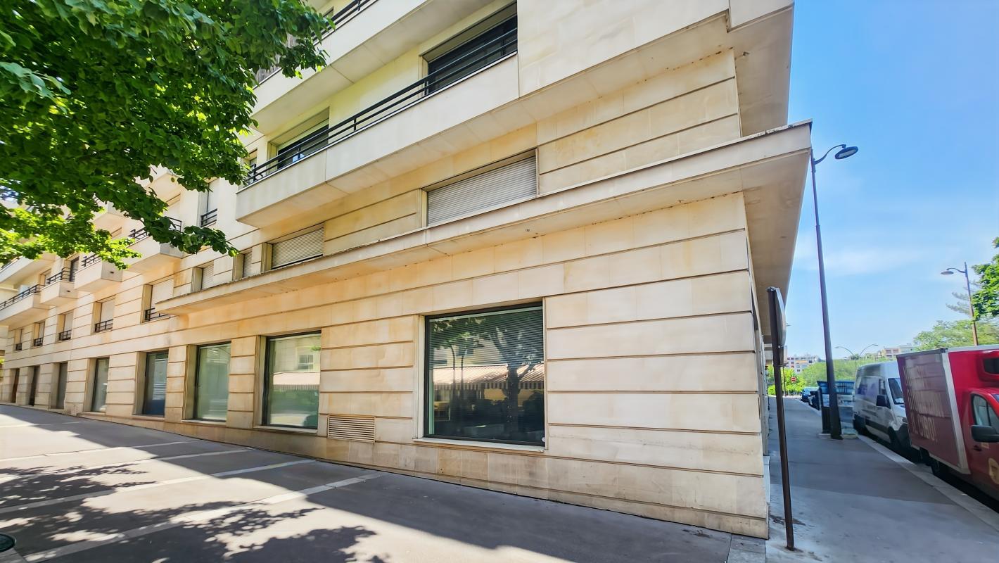 Bureau à vendre - Paris 15 (75015) - 234 m²