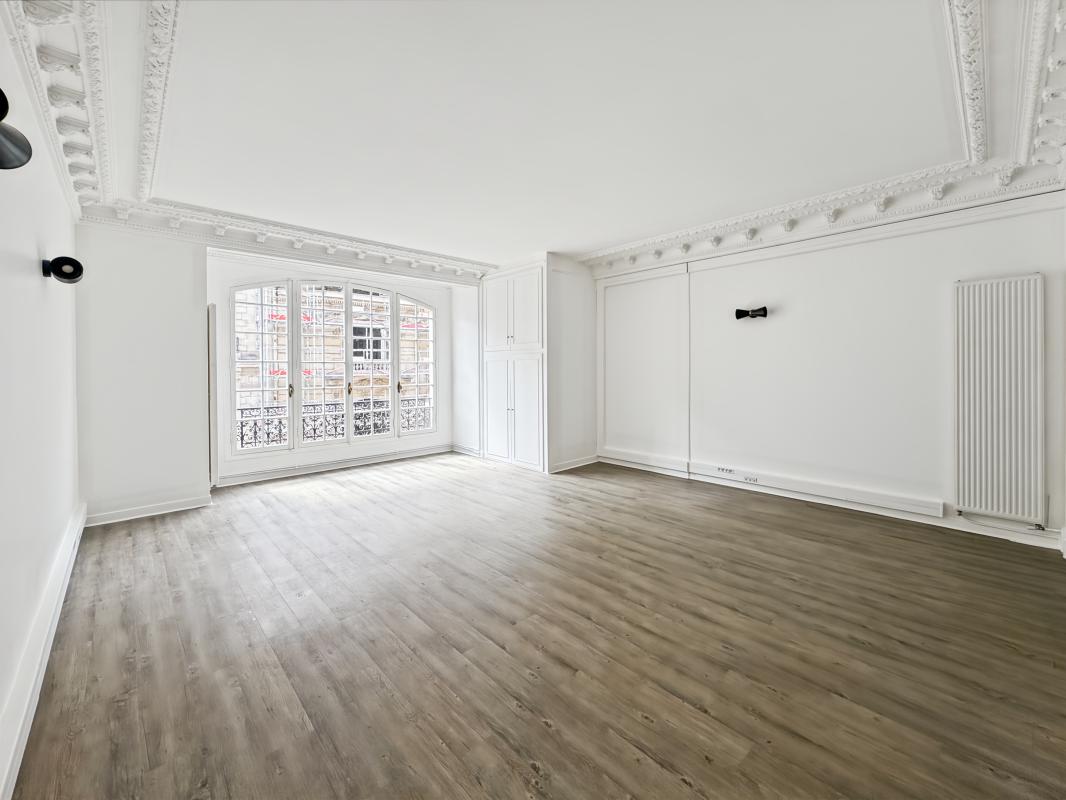 Bureau à louer - Paris 09 (75009) - 252 m² - 10 206 €/mois