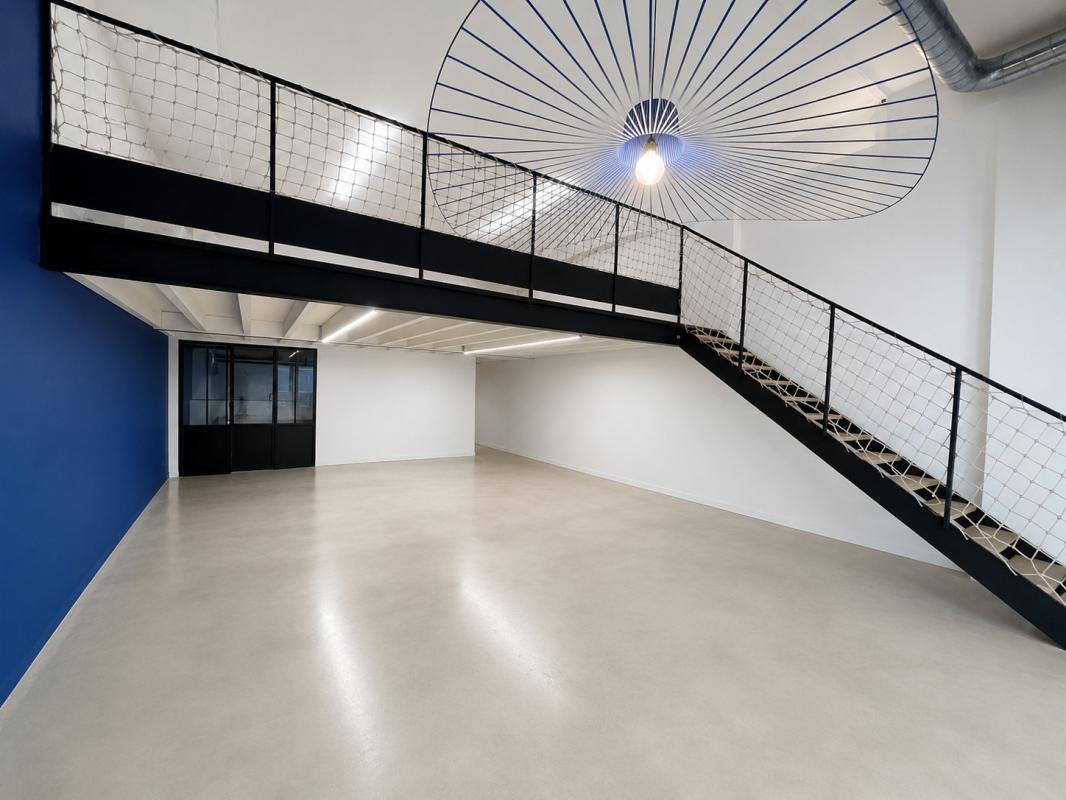Emplacement dynamique surface de 319m² à proximité de la Gare de Lyon