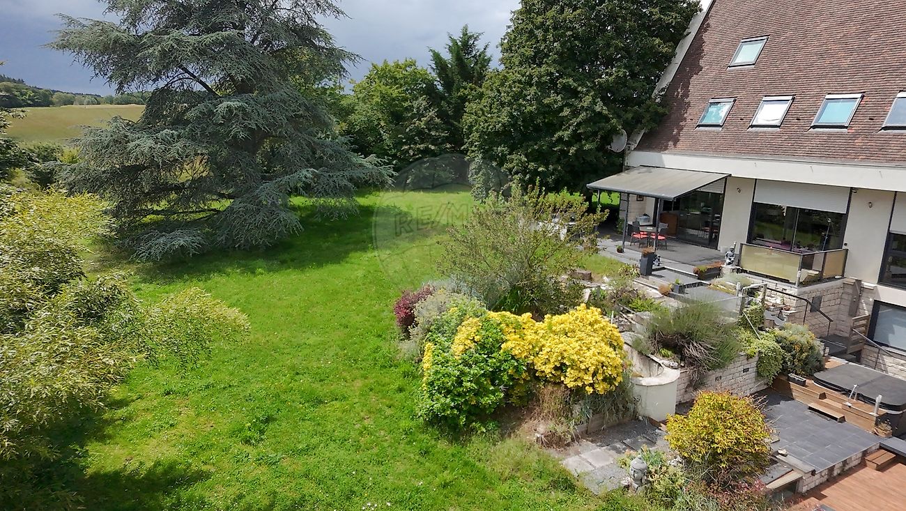 Maison 6 chambre(s) à vendre