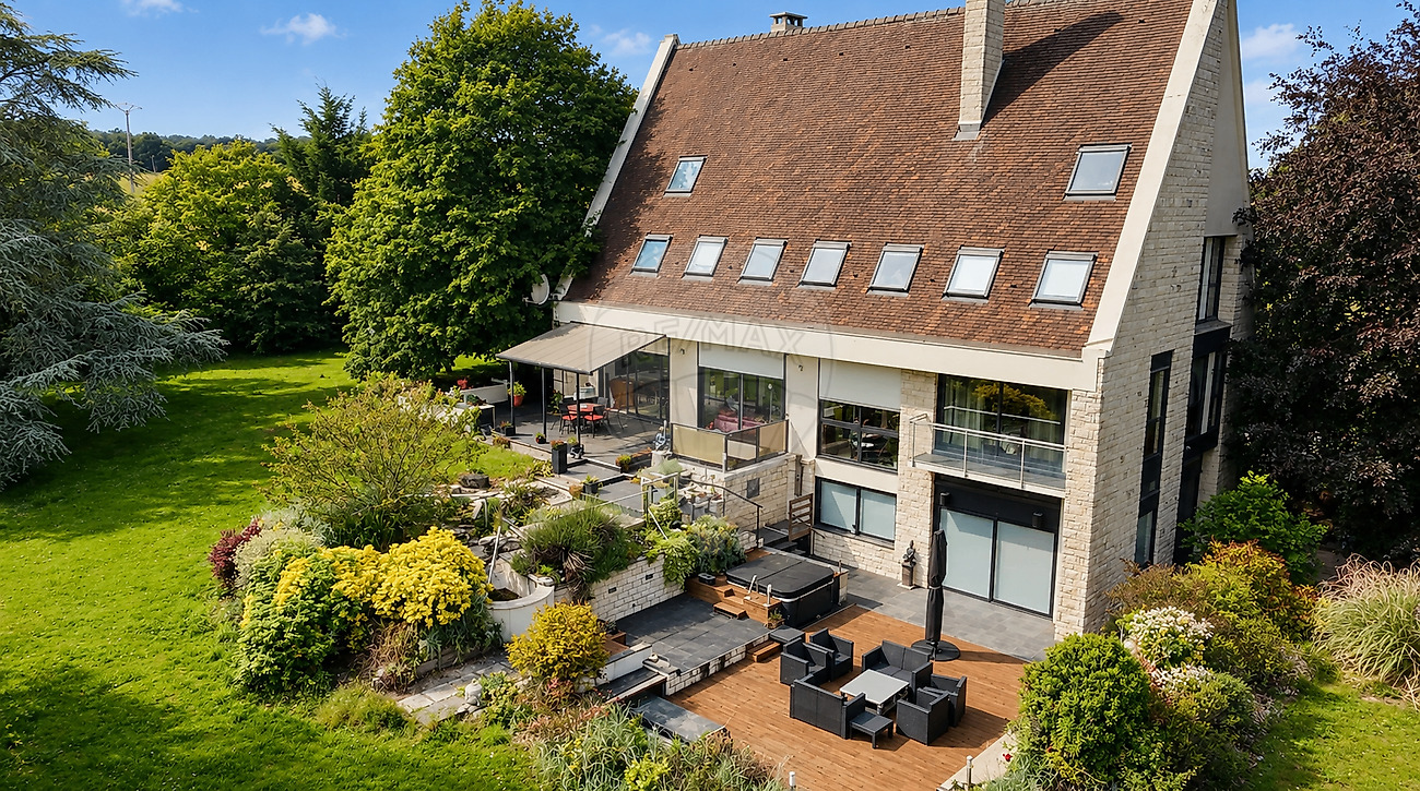 Maison 6 chambre(s) à vendre