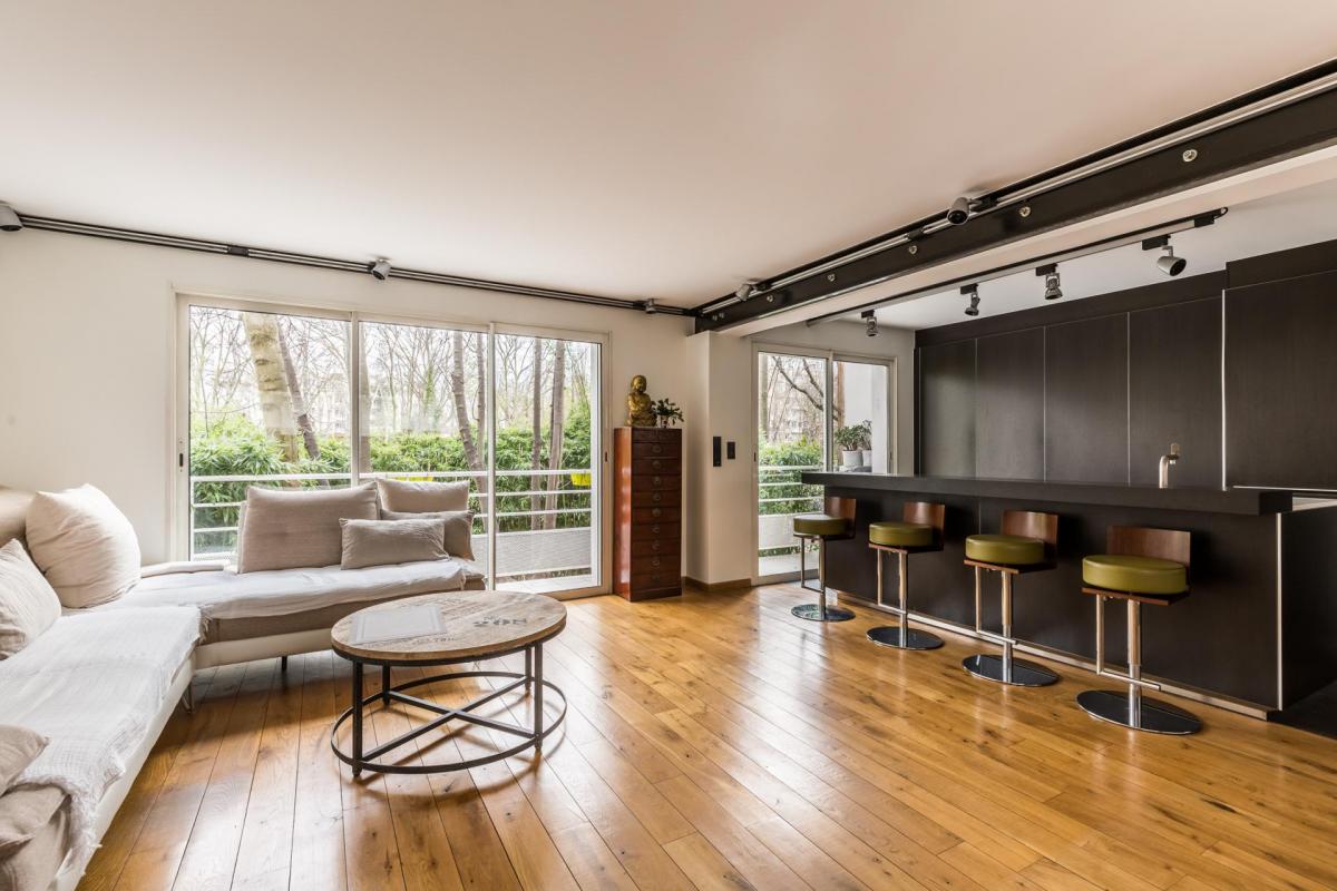 NEUILLY-SUR-SEINE / ILE DE LA JATTE - EXCEPTIONNELLE MAISON 200 M2 HABITABLE / JARDIN ET TERRASSE - Photo 3