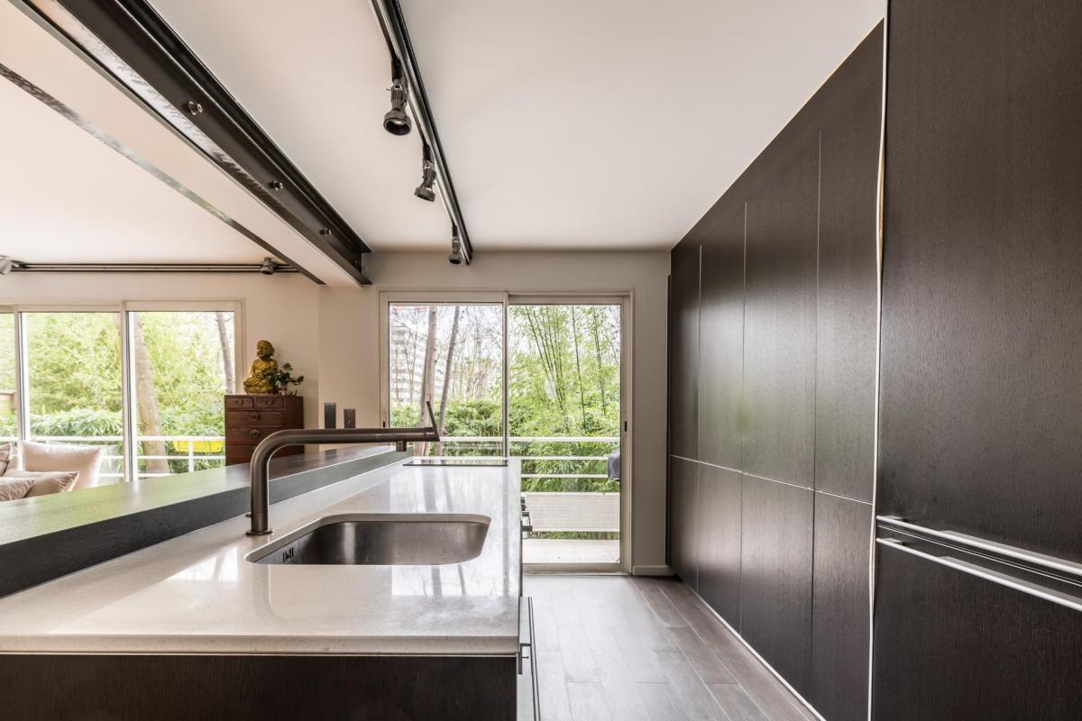 NEUILLY-SUR-SEINE / ILE DE LA JATTE - EXCEPTIONNELLE MAISON 200 M2 HABITABLE / JARDIN ET TERRASSE - Photo 4