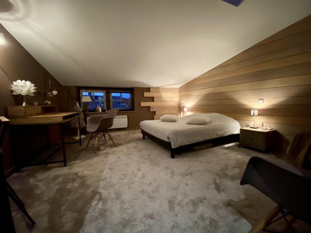 Appartement dans Hôtel particulier du XVII ème siècle - Photo 2