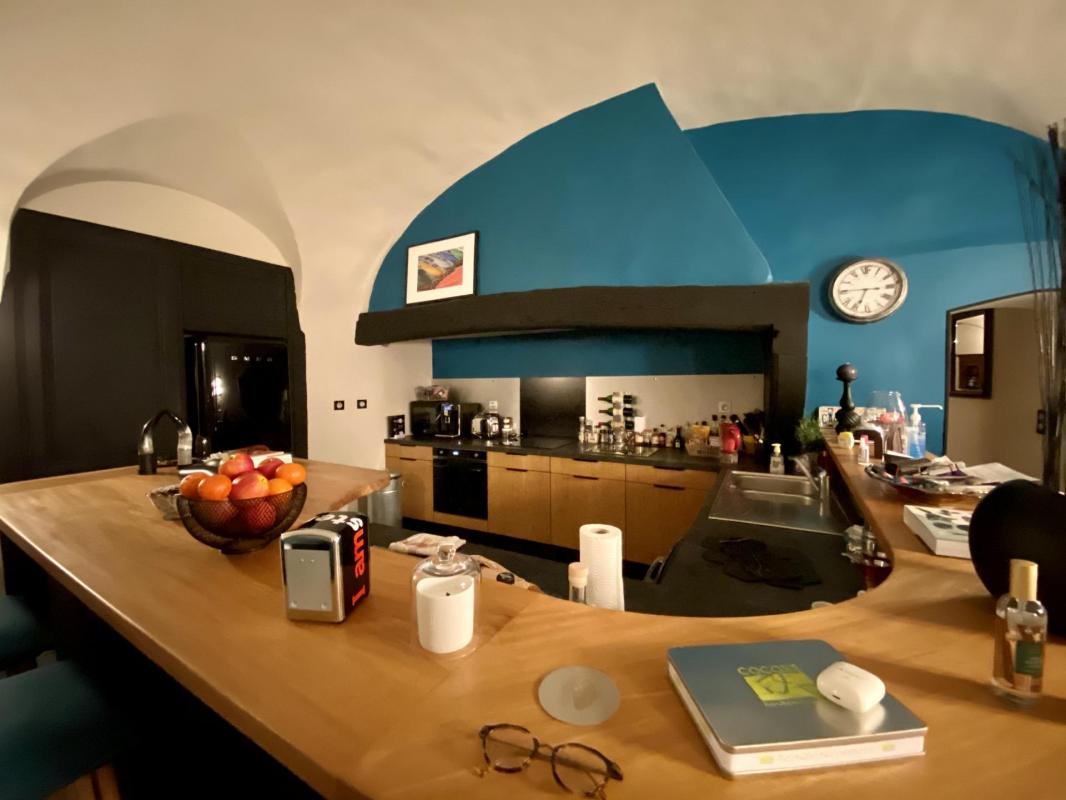 Appartement dans Hôtel particulier du XVII ème siècle - Photo 3