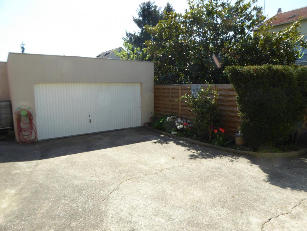 MAISON PLEIN PIED 144M2 avec Terrain de 836M2 au prix HAI de 748 500€ - Photo 3