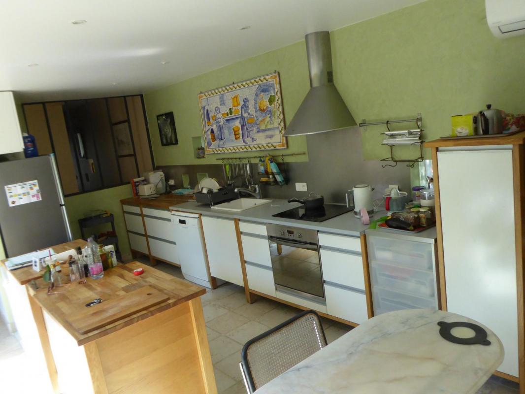MAISON PLEIN PIED 144M2 avec Terrain de 836M2 au prix HAI de 748 500€ - Photo 5