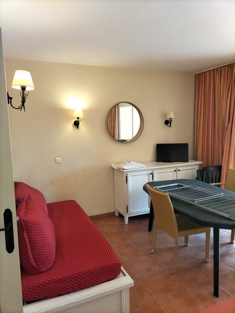 Vente appartement T2 - résidence de tourisme classée Pierre et Vacances  à Mallemort - Photo 2