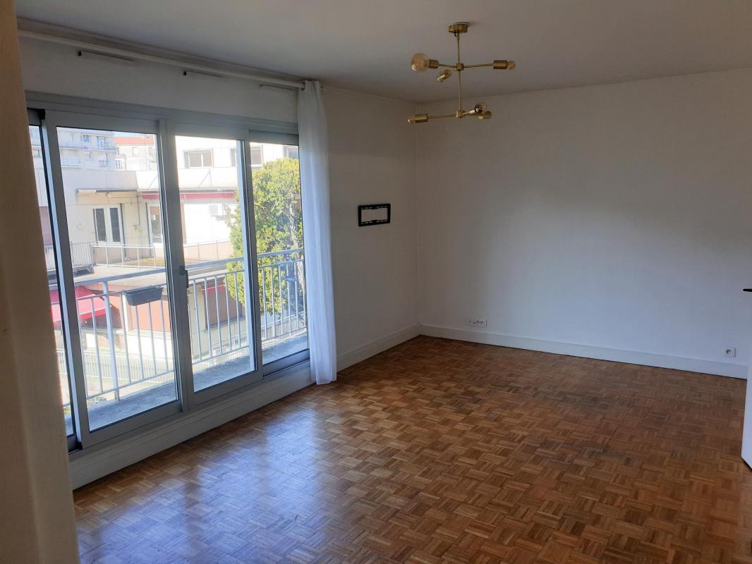BOULOGNE 92100 STUDIO AVEC BALCON - Photo 3