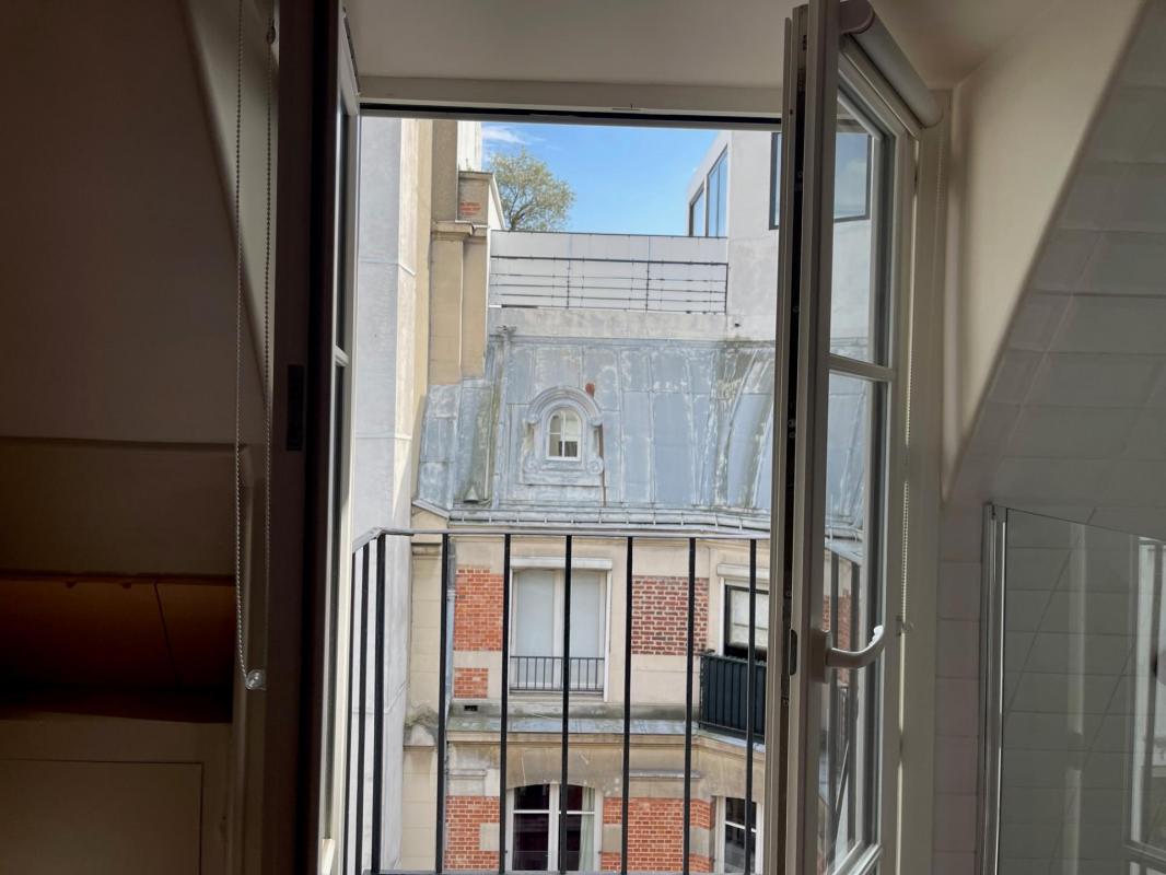 VENTE STUDIO PARIS 16 TROCADERO - Photo 2