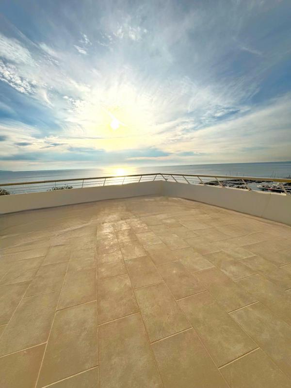 RARE, GRAND APPARTEMENT TERRASSE ANGLE DUCAL MARINA BAIE DES ANGES - Photo 2