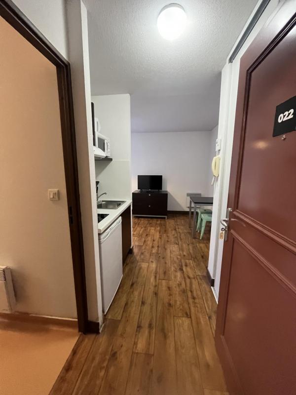 VENTE APPARTEMENT T1 MEUBLE - RESIDENCE ETUDIANTE UXCO A NEVERS - Photo 2