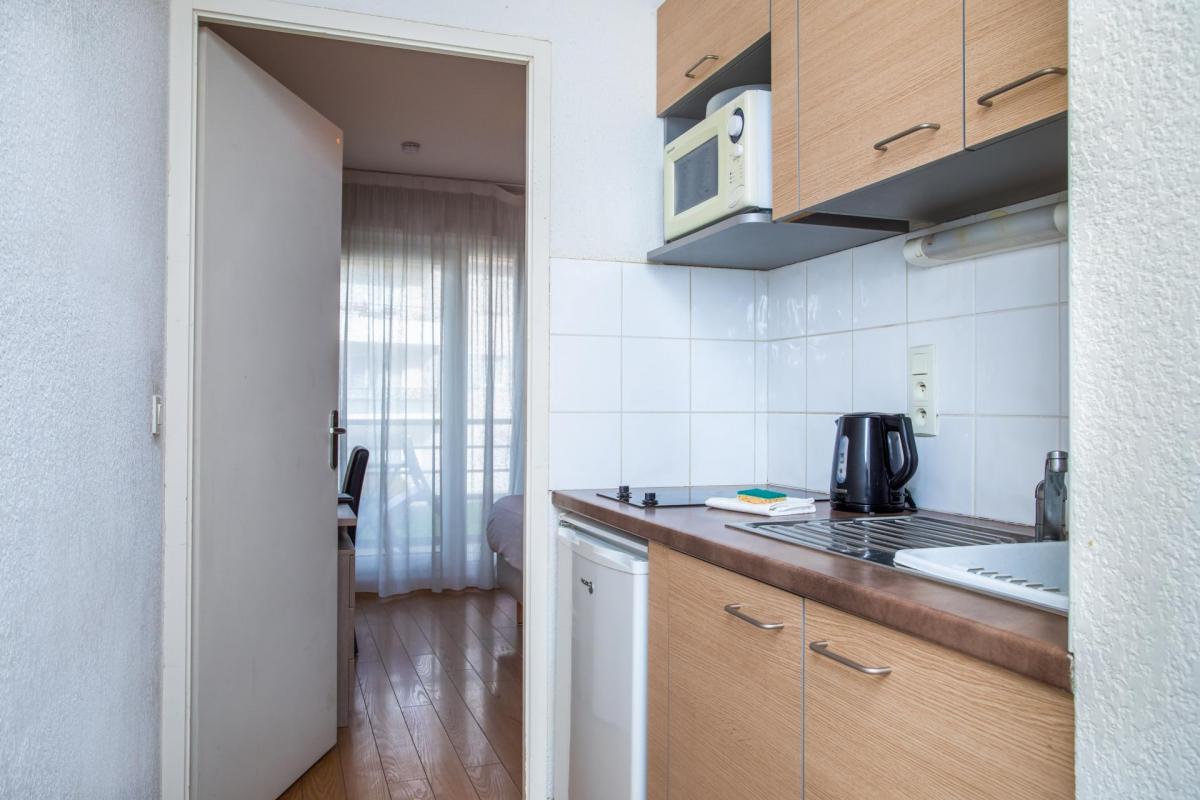 VENTE APPARTEMENT T1 + PARKING - RESIDENCE DE TOURISME A GEX - Photo 4