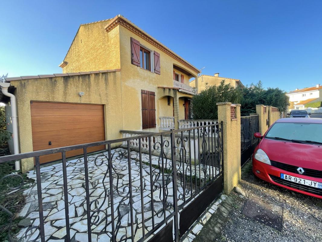 VENTE D'UN BIEN EN NUE PROPRIETE, OCCUPE - Photo 2