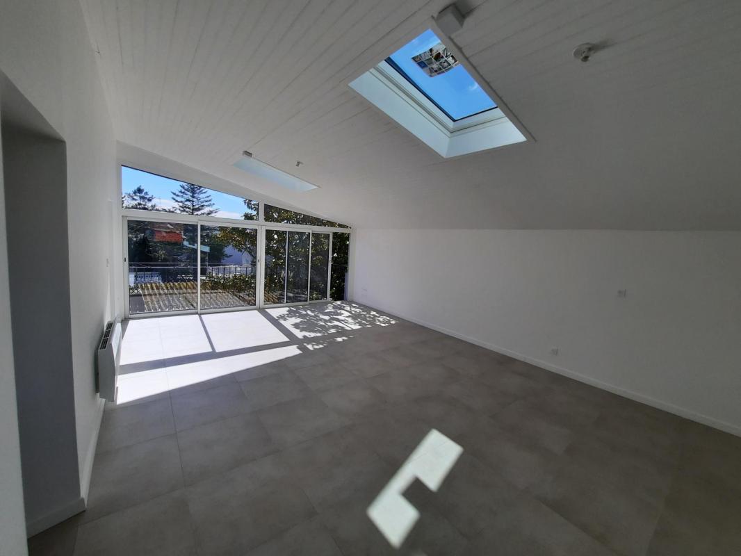 Appartement à vendre, 4 pièces, 90 m², Saint Marc Sur Mer
