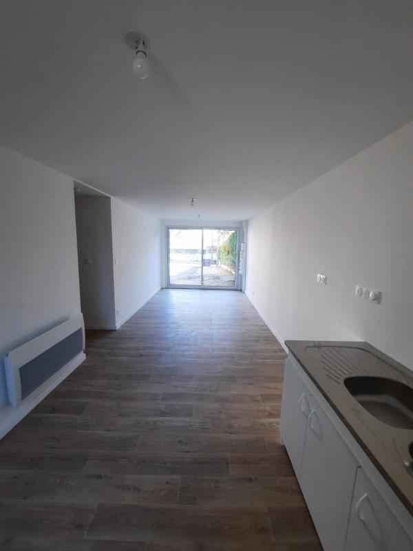 SAINT-NAZAIRE, LES ROCHELLES – STUDIO EN REZ-DE-CHAUSSÉE - Photo 2