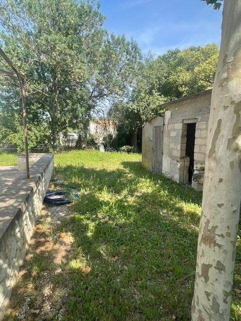 ABP AVOCATS CONSEILS à Arles, mets en vente Spéciale Opportunité Investisseurs un terrain constructible exceptionnel de 2500 m² pour 35 Appartements environ - Photo 3