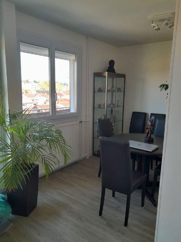 VENTE APPARTEMENT 50m2 - 2 PIECES RILLIEUX LA PAPE (VILLAGE) - Photo 3