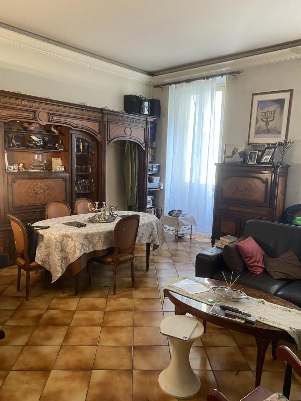 BEL APPARTEMENT PROCHE PLACE MASSENA NICE - Photo 2