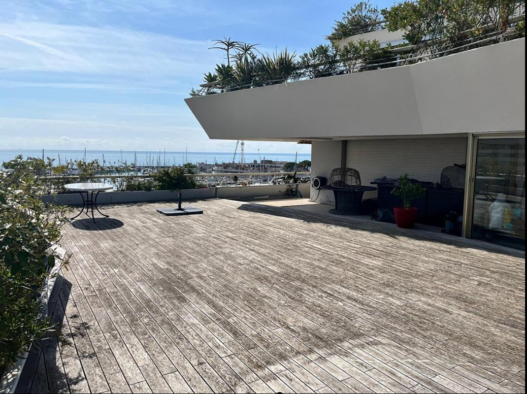 Appartement Villeneuve Loubet secteur Marina Baie des Anges - Photo 2
