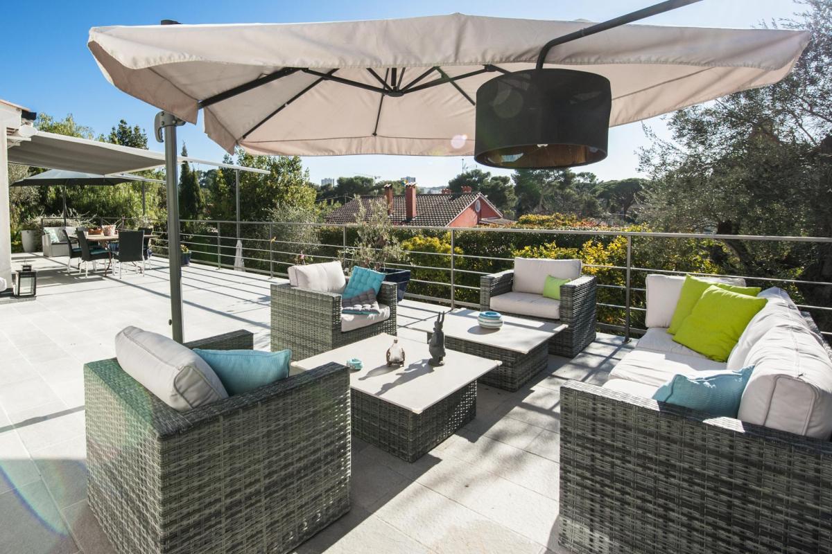 A VENDRE  SUPERBE MAISON PISCINE JARDIN MOUGINS 06 - Photo 4
