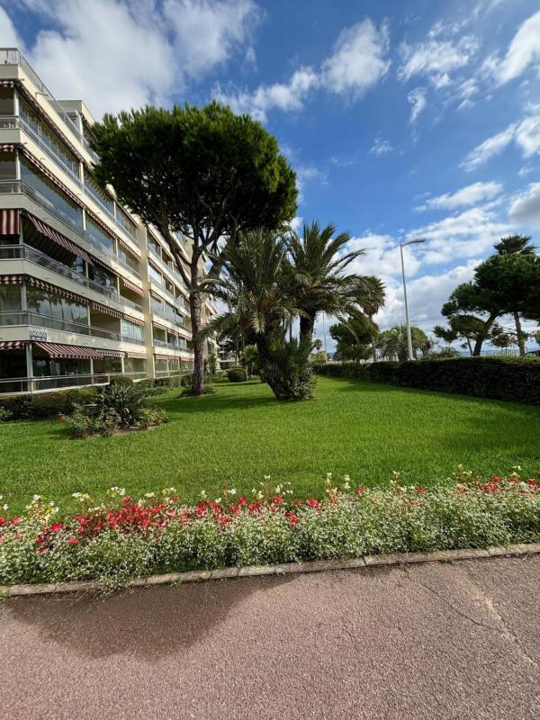APPARTEMENT PIEDS DANS L'EAU - Photo 2