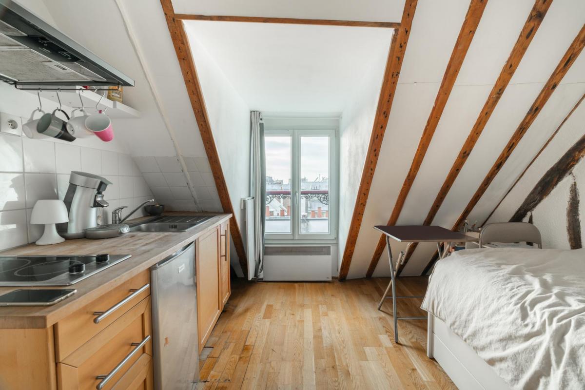 Studio tout équipé en dernier étage - Photo 3