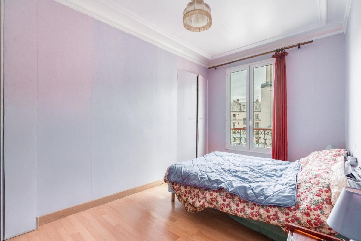 Appartement deux pièces - Butte Montmartre - Jardin du Sacré Coeur - Photo 3