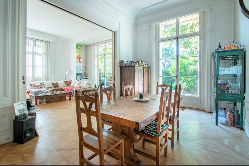 NEUILLY SUR SEINE // BD MAURICE BARRES // 204 m2  avec jardin - Photo 4
