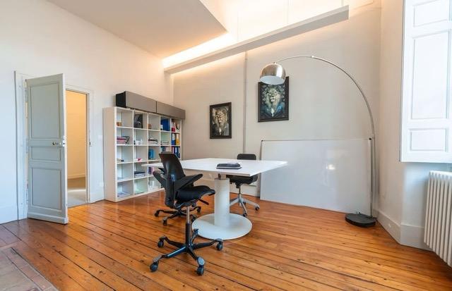 APPARTEMENT D'EXCEPTION - USAGE MIXTE (BUREAUX OU HABITATION) - QUARTIER DES CARMES A TOULOUSE - Photo 3