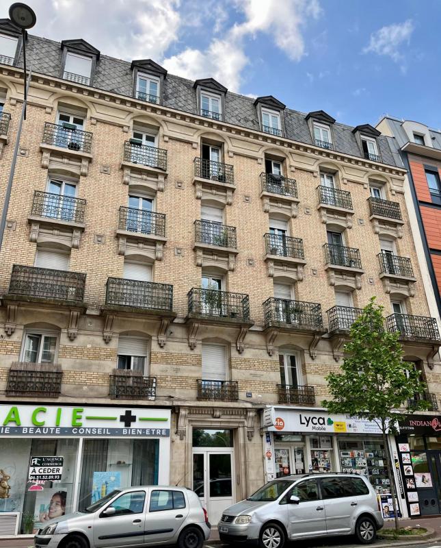 Malakoff – Appartement 3 pièces 57,48 m² avec cave – Idéal investisseur – Décote importante - Photo 2